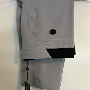 Mens Under Armour RUSH Compression Leggings 3/4 Length Gray 2XL 1327647 011